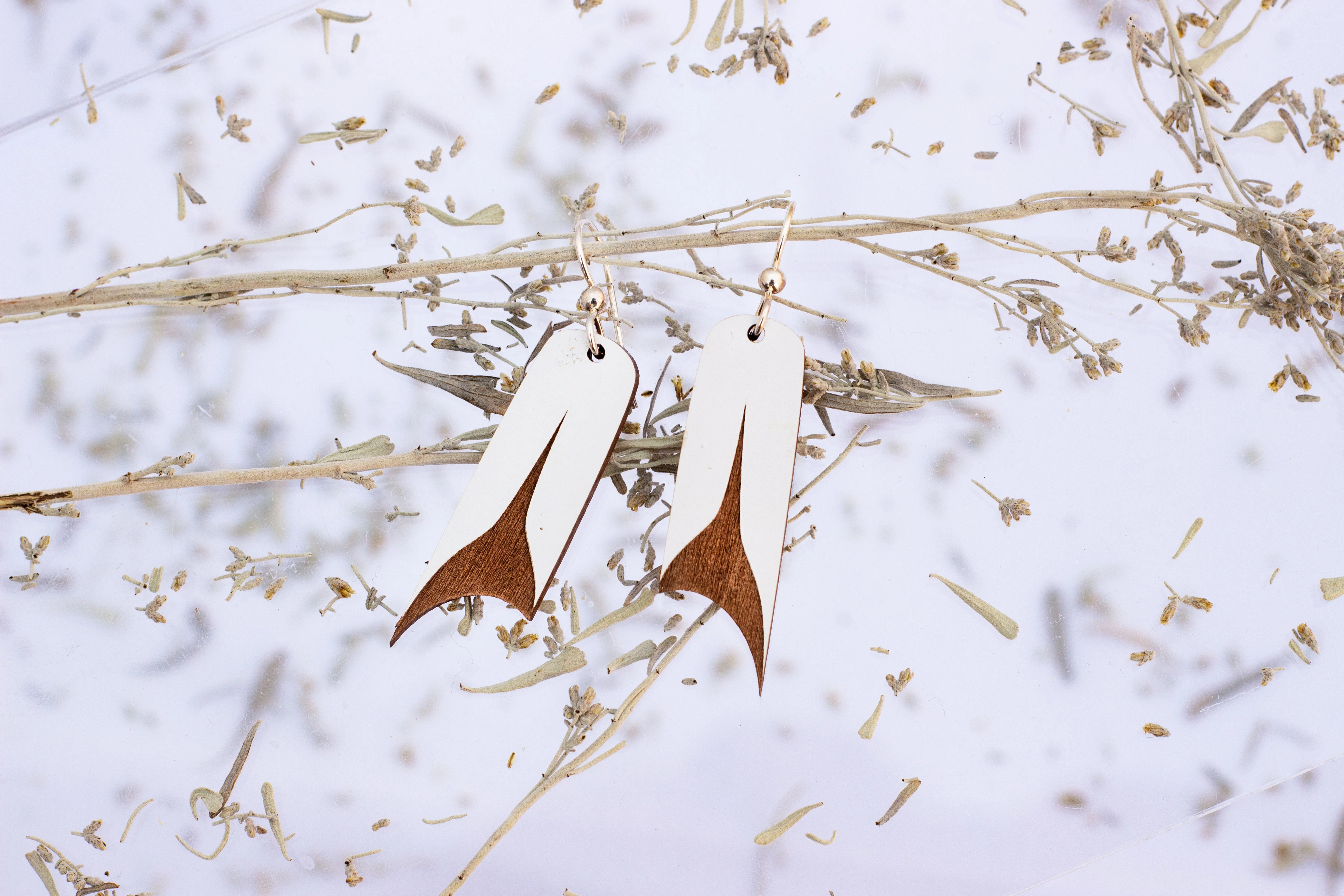 U-Shape Earrings - Assorted Colors - Image 4